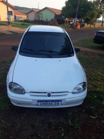 Vendo corsa sedan - Foto 2