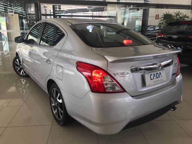 Versa 1.6 SL AT , flex 20000 KM, R$ 47.990,00 - Foto 4