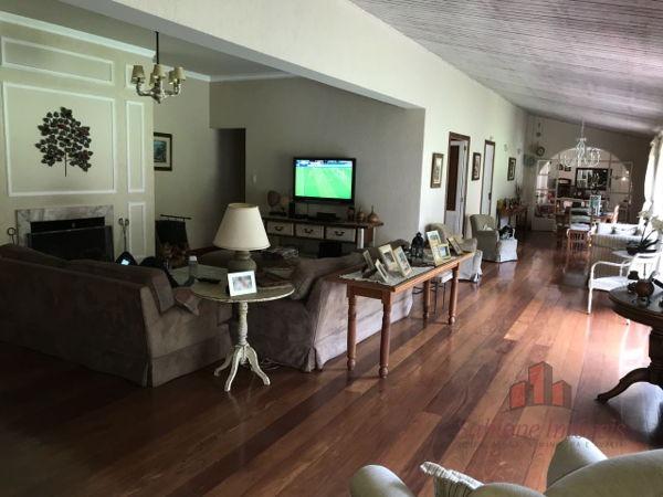 Excelente Casa c/4 Suítes no Quitandinha - Foto 7