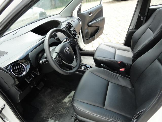 Toyota Etios impecável - Foto 19