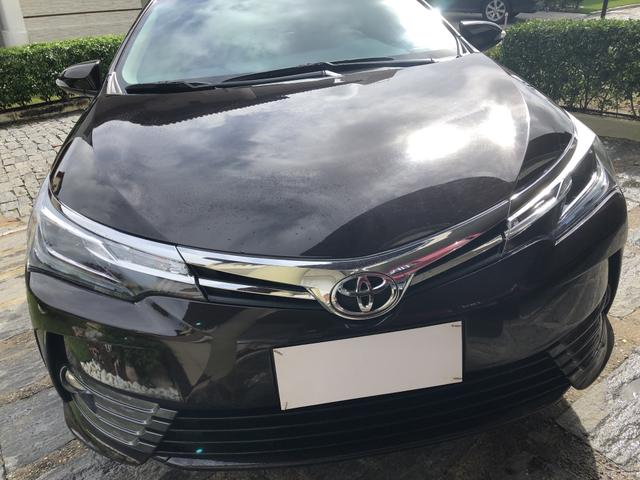 Vendo corola altis 2018 cor marrom estado de okm - Foto 2