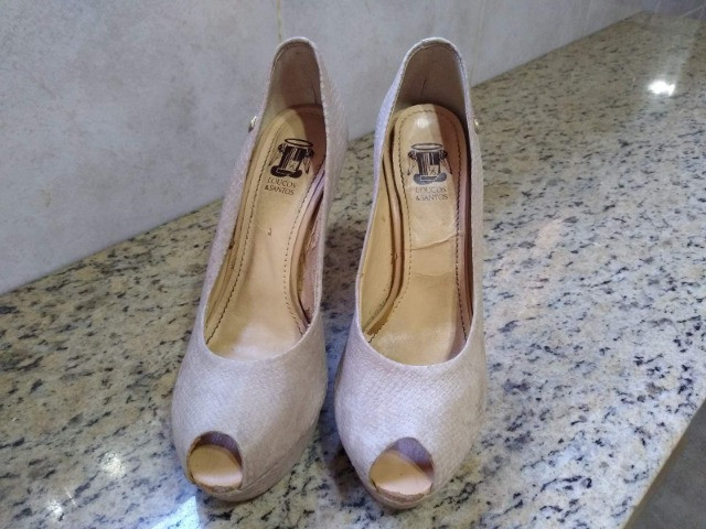 Sandália Salto Loucos & Santos - Foto 6