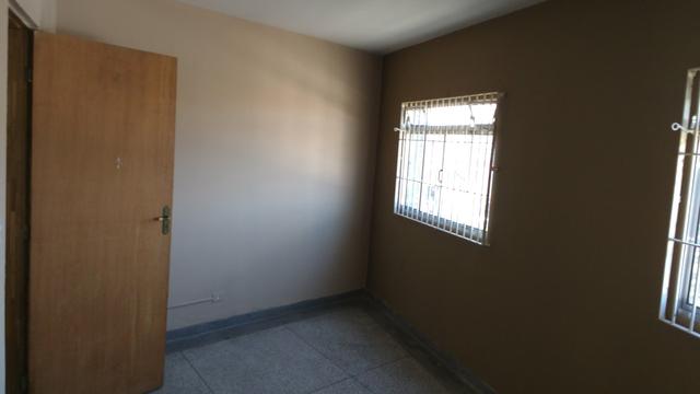 Kitnet estrada da fazendinha Carapicuíba - Foto 2