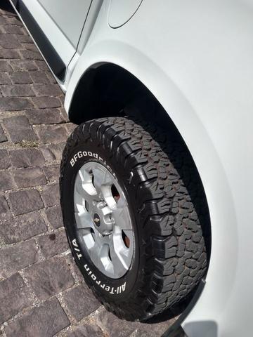 Vendo S10 LTZ Diesel 15/15 Único Dono - Foto 8