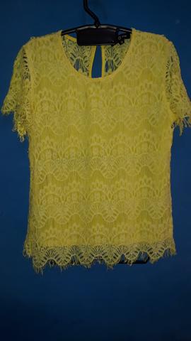 Blusa rendada