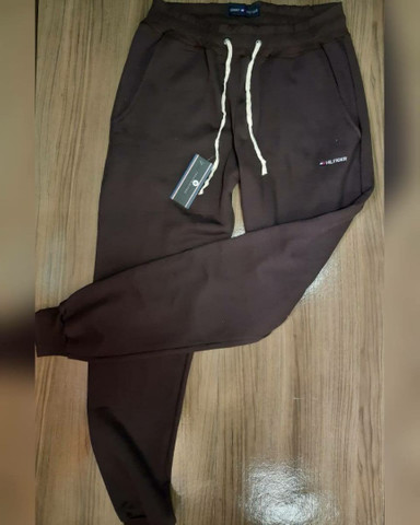 Calça Moletom pelúcias 3 cabos