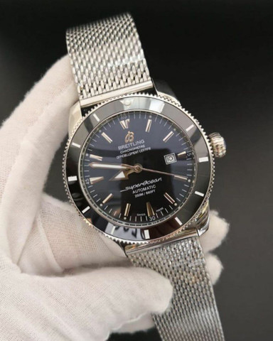 Relógio Breitling SuperOcean Automático