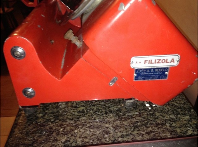 Máquina cortar frios filizola 101S  