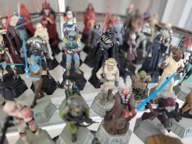 Coleção Completa (64 Peças) De Xadrez Star Wars + Tabuleiro