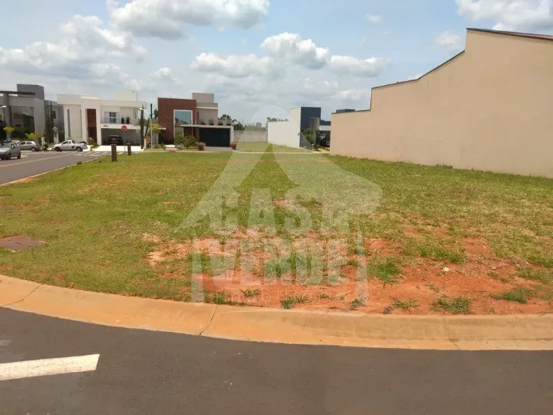 Terreno à venda - Condomínio Residencial Dona Lucilla - Indaiatuba/SP.