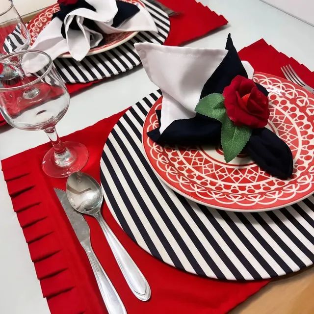 Custom Table Setting401231092457809920
