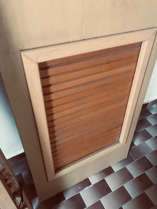 Porta de madeira com veneziana 2,10X60 nova - Foto 2