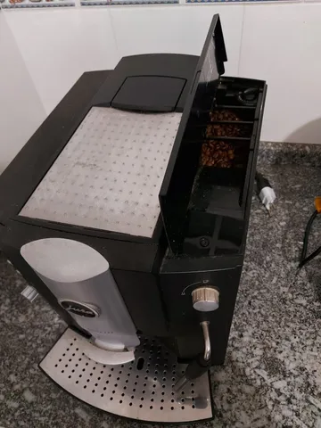 Máquina de Café Jura Modelo Impressa E80