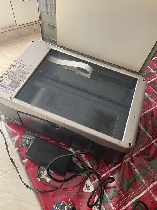 Impressora Multifuncional HP PSC 1350 All-in-One - Foto 2