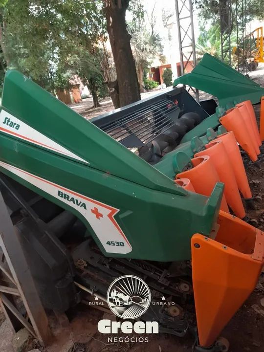 Colheitadeira Massey Ferguson + 2 plataformas - Foto 4