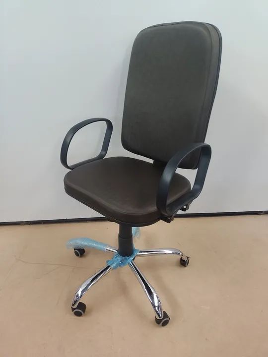 Cadeira giratória para escritório  - Foto 2