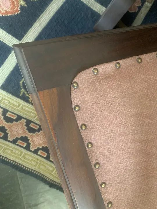 Mesa de jantar em imbuia maciça c/ 8 cadeiras (antiguidade) - Foto 5