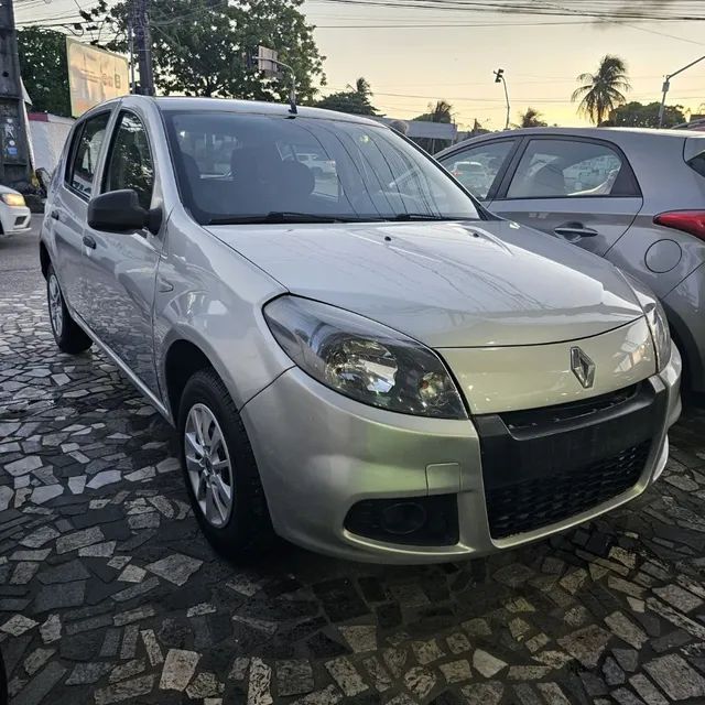 Renault Sandero Authentique Hi Flex V P Olx