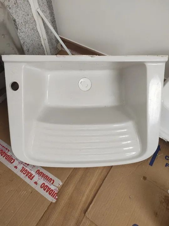 Tanque para área de serviço  - Foto 2