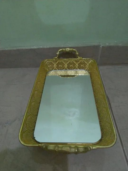 Bandeja Decorativa Dourada - Foto 2