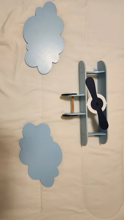 Decoração avião azul (aviãozinho prateleira)