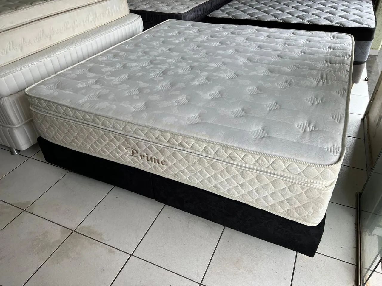 Cama 2,03 x 1,93 Ronconi - Foto 3