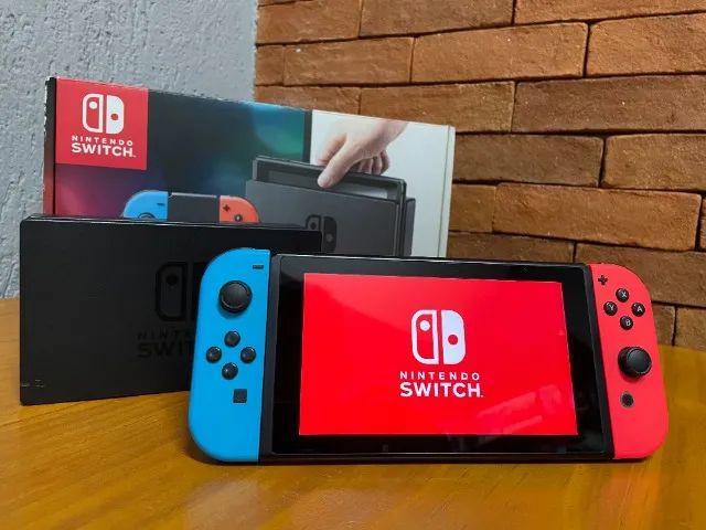 Console Nintendo Switch V1 Azul/Vermelho (Seminovo) - Machado