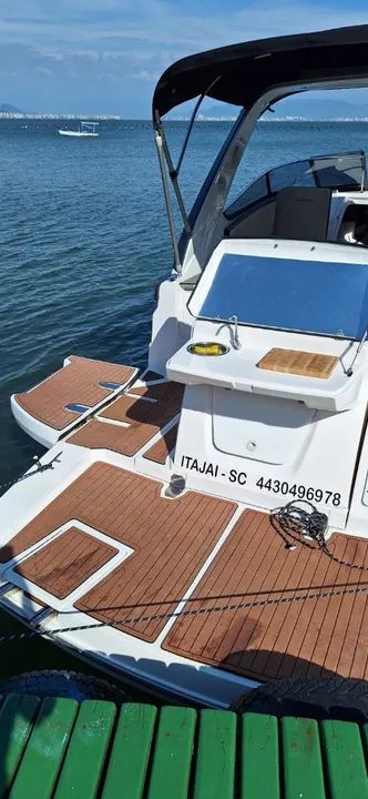Lancha Ventura 30 pés  - Foto 4