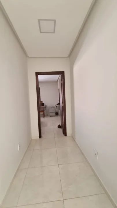 Vendo uma excelente chácara 4/4 sendo três suítes com piscina - Foto 8