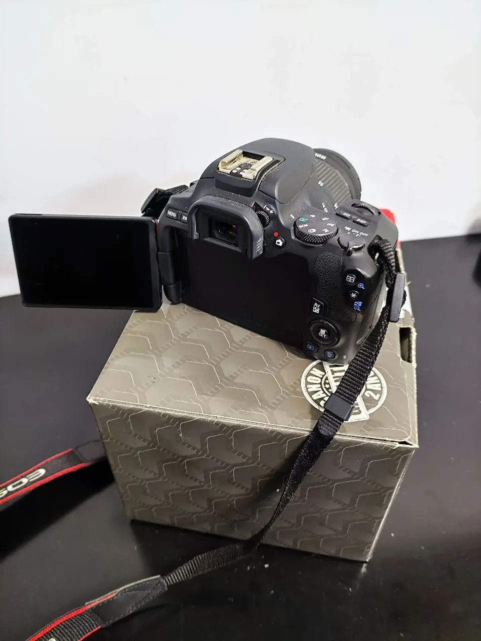 Câmera Canon EOS Rebel SL3 + 3 lentes<br> - Foto 5