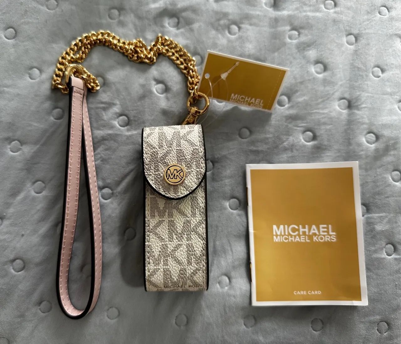 Porta batom Michael Kors - Novos - Foto 2