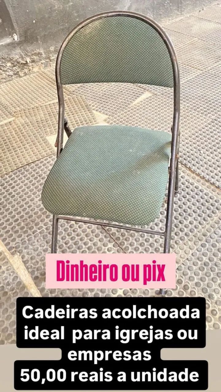 Cadeira de ferro acolchoada 