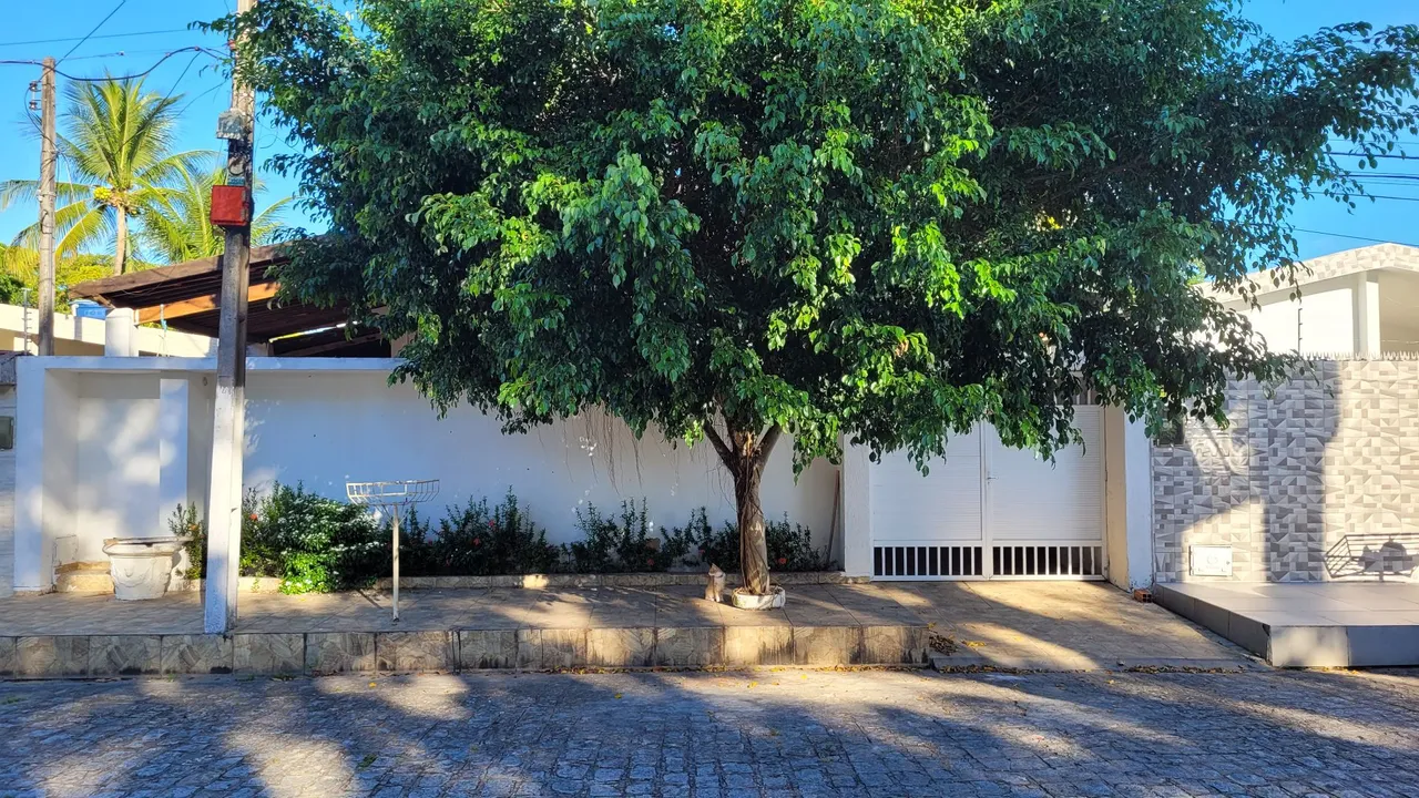 Casa em cond. Fechado