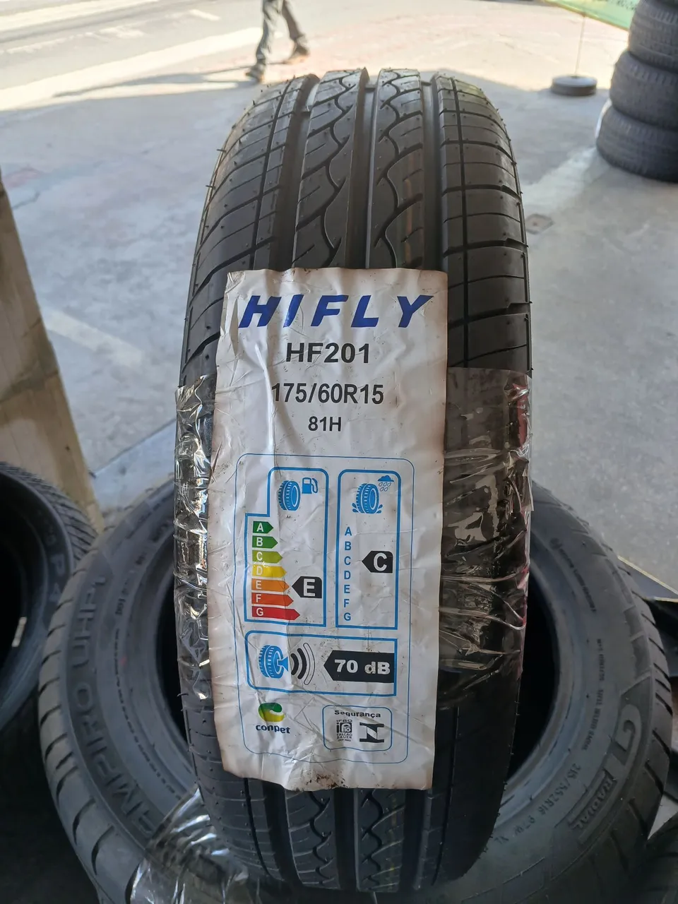 PNEU NOVO 175/60R15