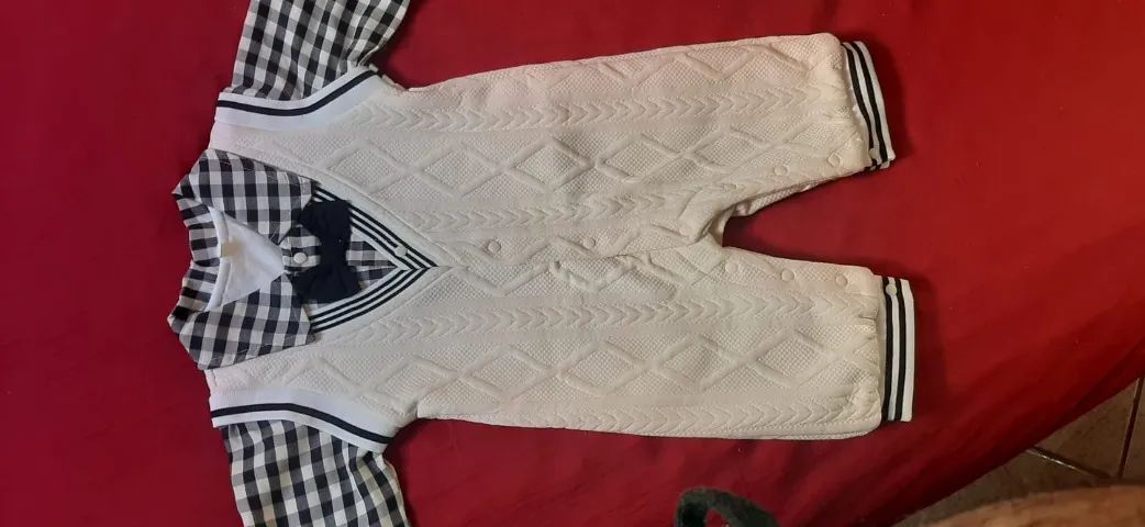 1 macacãozinhos