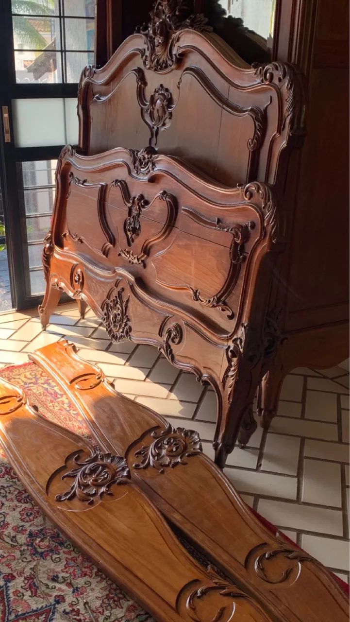 Antiga Cama casal francesa