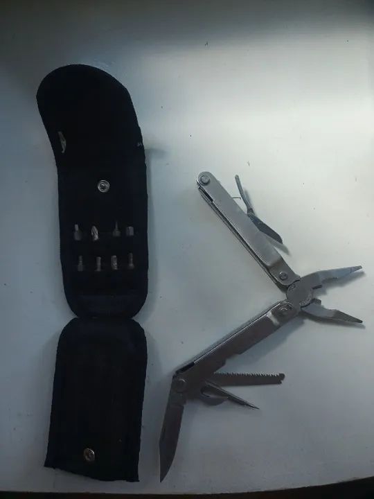 ALICATE MULTIFUNCIONAL 18 EM 1