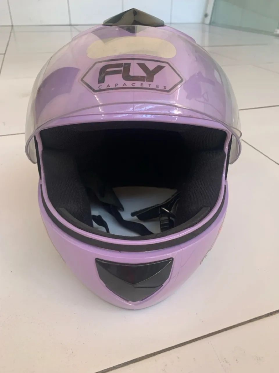 Capacete Rosa com Design de Pássaros - Foto 5