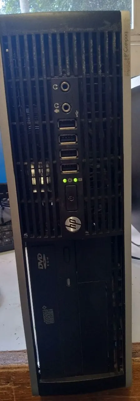Computador HP Compaq