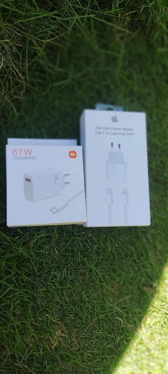 Carregador Xiaomi 67W e Adaptador Apple 25W