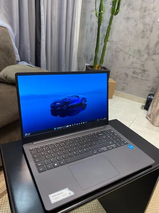 Notebook Samsung Galaxy Book2 i3 8GB RAM