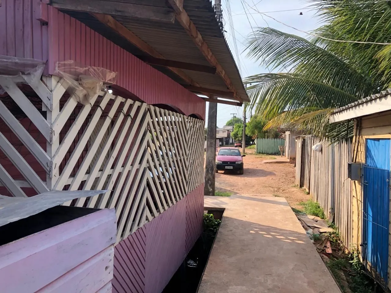 Vende-se um casa no bairro novo buritizal