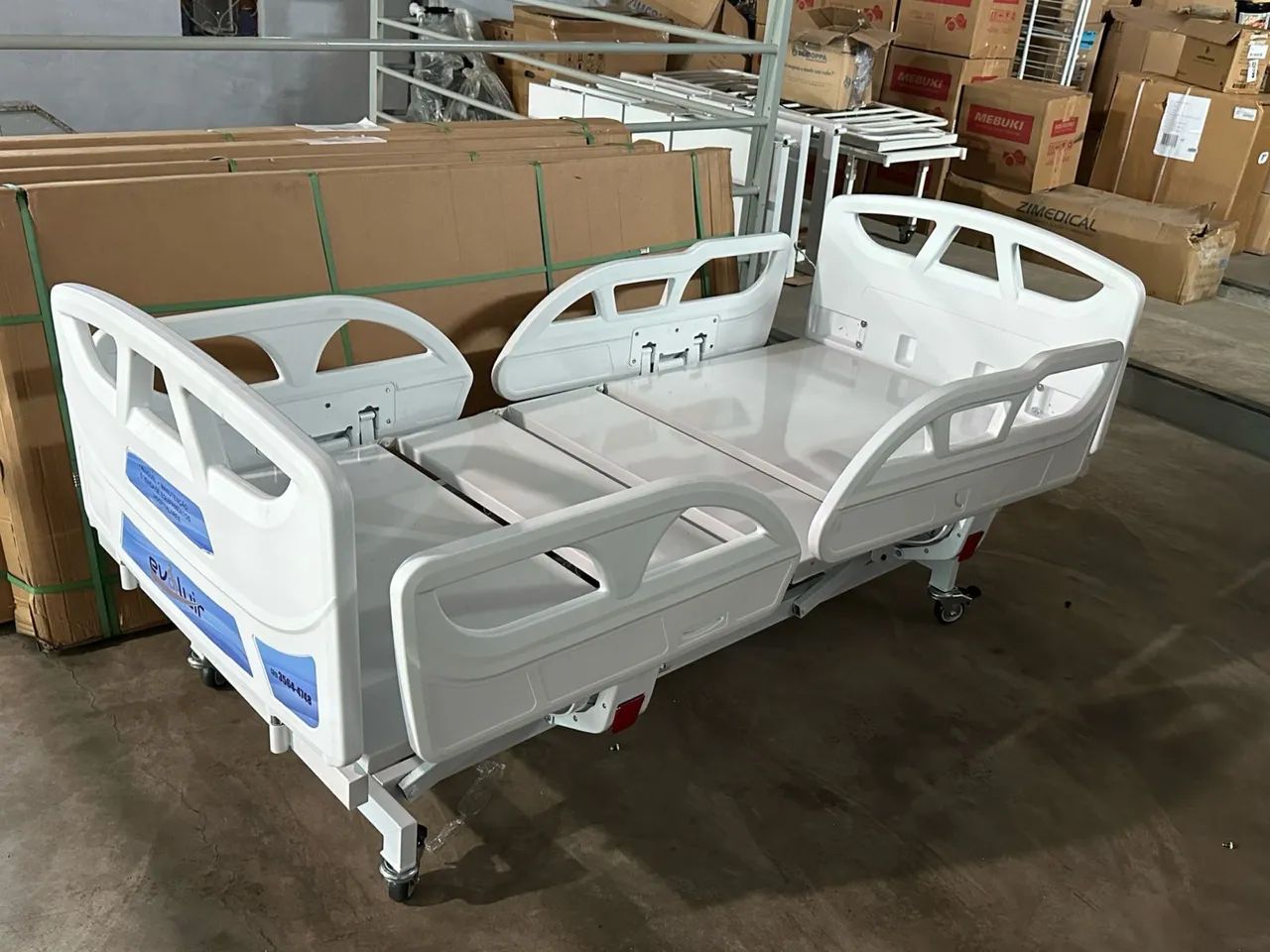 Cama hospitalar motorizada 