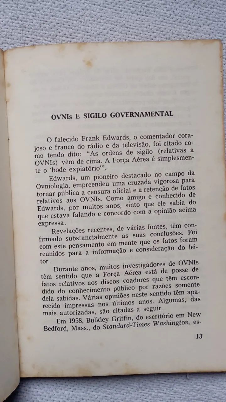Livro A Terra Oca - A descoberta de um mundo oculto - Foto 3