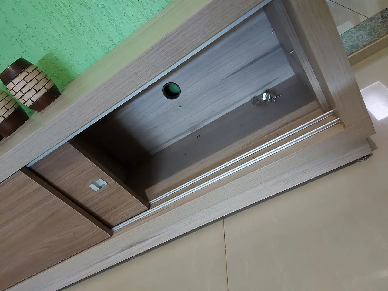 Rack Moderno de madeira418478876347617282