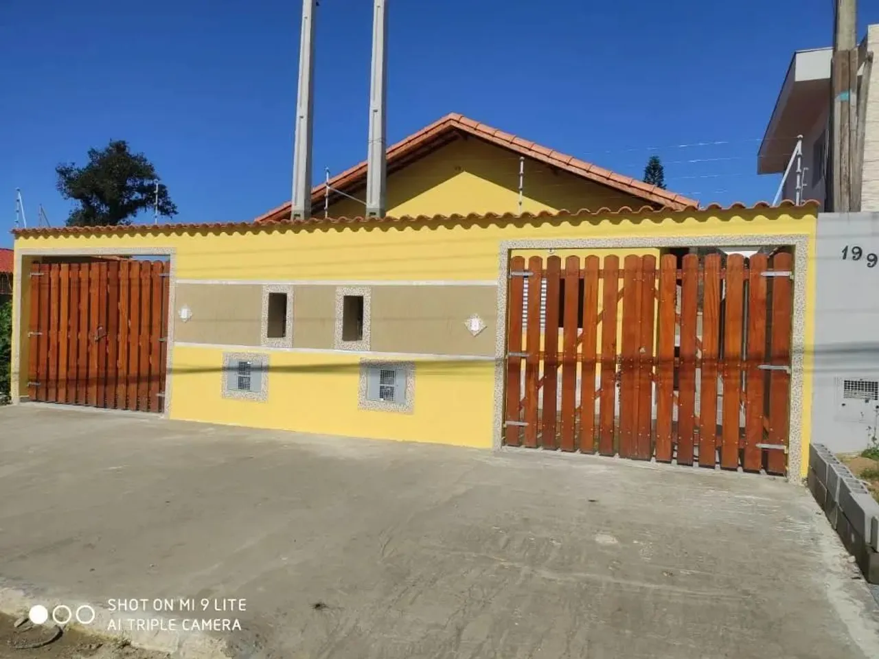 Casa para Venda em Itanhaém, Vila São Paulo, 2 dormitórios, 1 suíte, 1 banheiro, 2 vagas