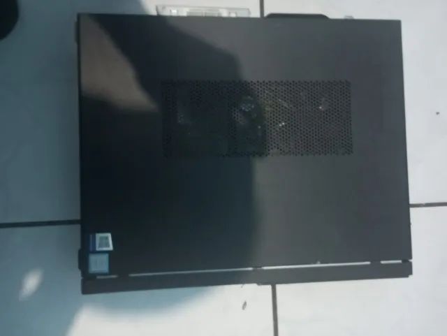 Computador Desktop Lenovo M710s I3 7g 4gb  HD 500gb