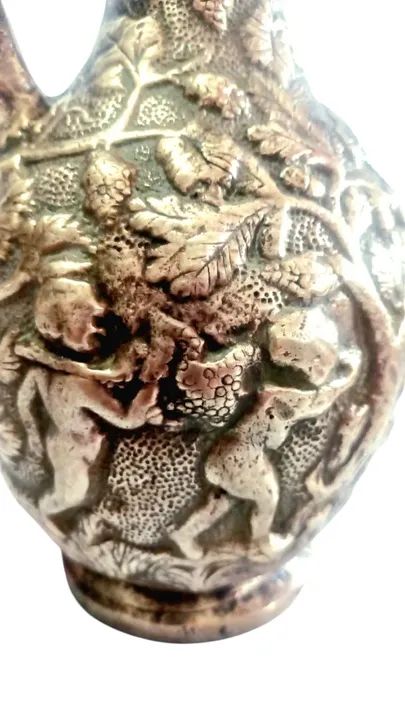 Jarra antiga em bronze maciço 5,100 kg - Foto 3