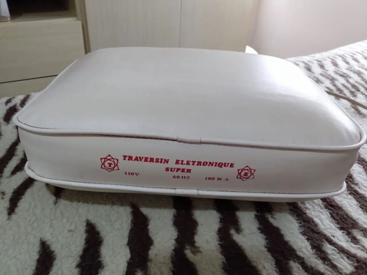 Travesseiro massageador 64305770405122120