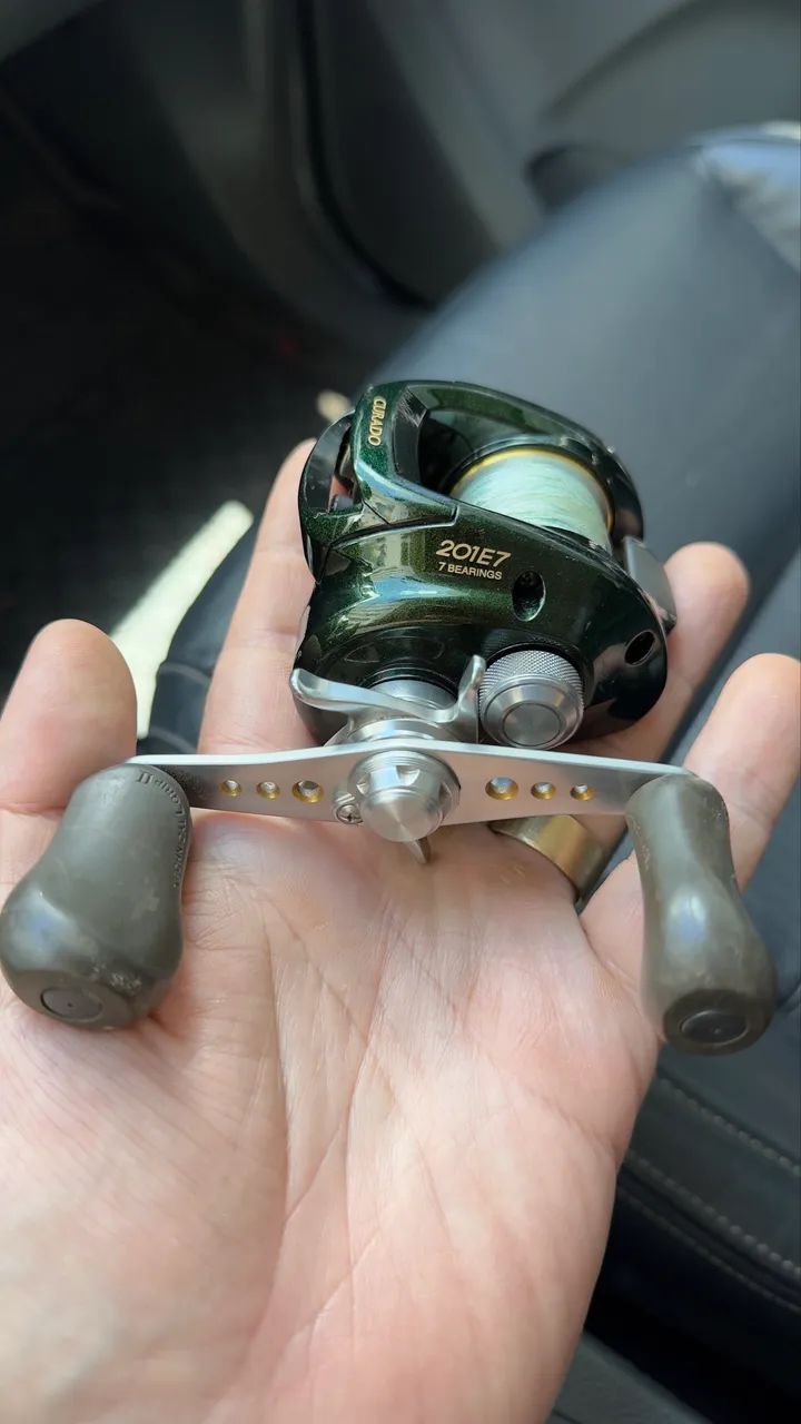 CARRETILHA SHIMANO CURADO 201 E7 - Foto 5